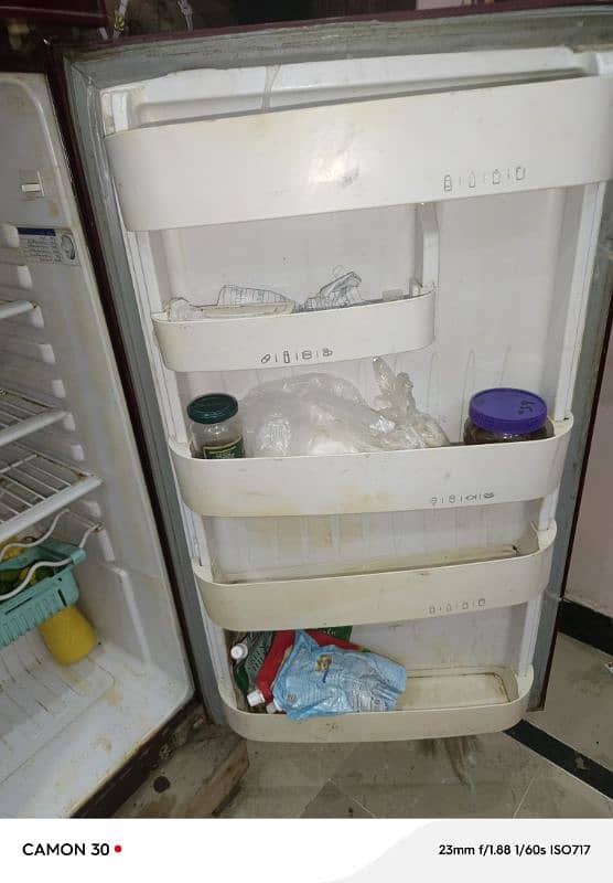 Orient Refrigerator 8