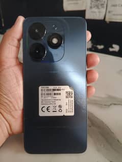 TECNO SPARK GO 2024  4+4/64