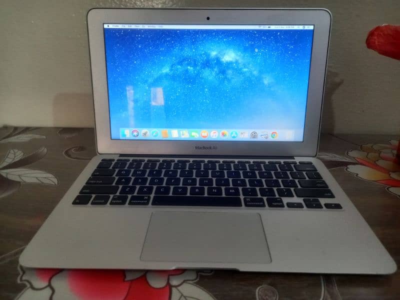 Macbook Air 2011 0