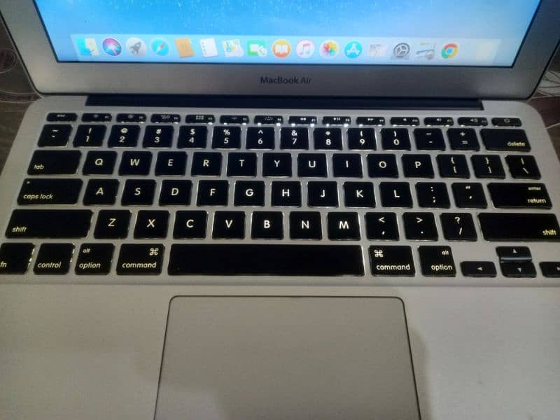 Macbook Air 2011 4