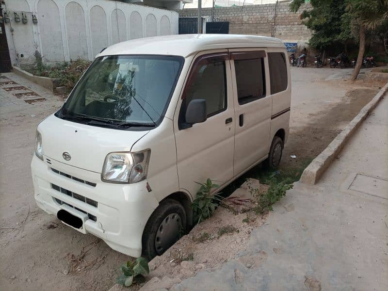 Daihatsu Hijet 2014 3