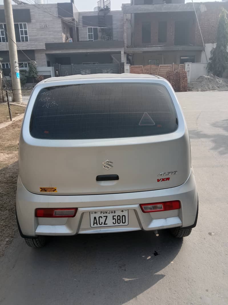 Need 2 drivers for indrive-careem-Alto 22 model 1