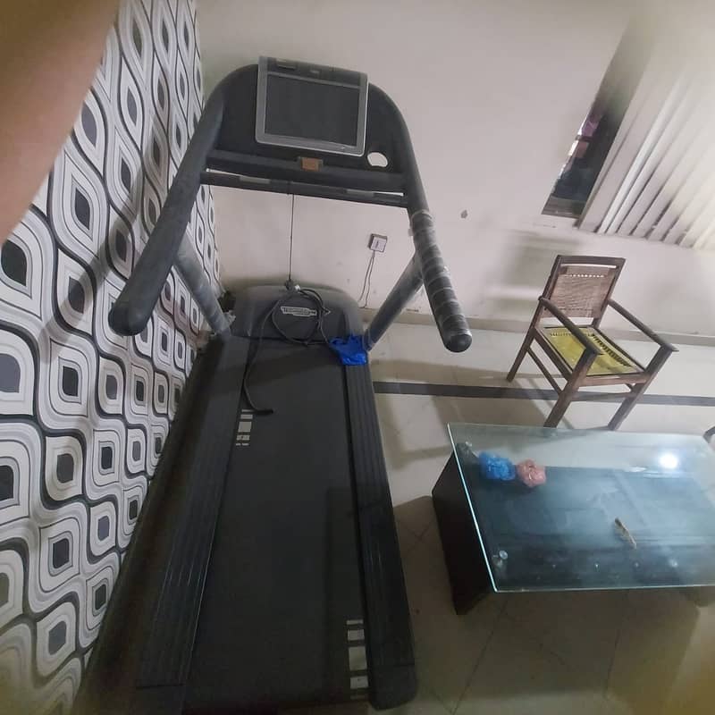 Jogging Machine(Treadmill) 1