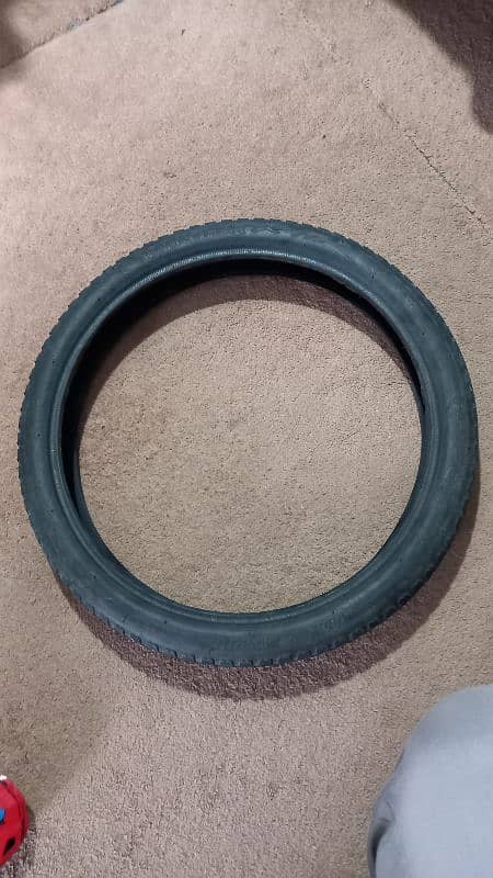 70 cc bike tyre and tube for sale in good condition 2