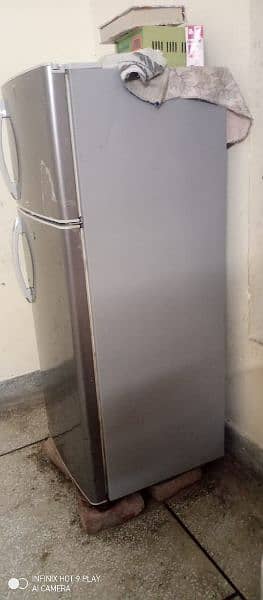 haire fridge medium size 3