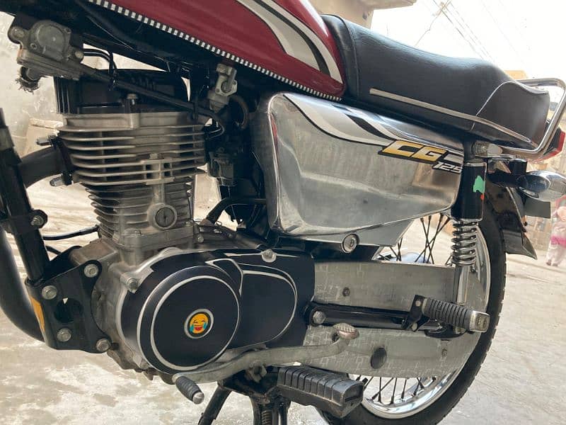 Honda CG 125 Special Edition 2019 7