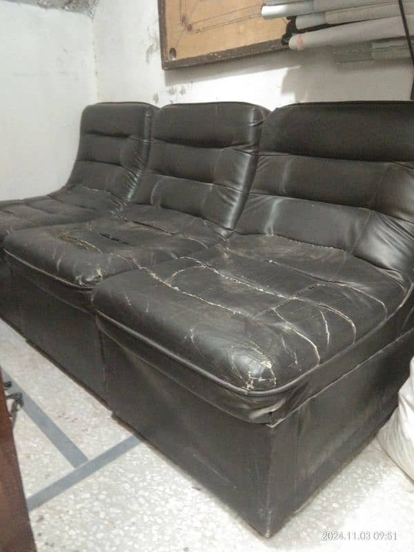 5 Sofa with Cover 2