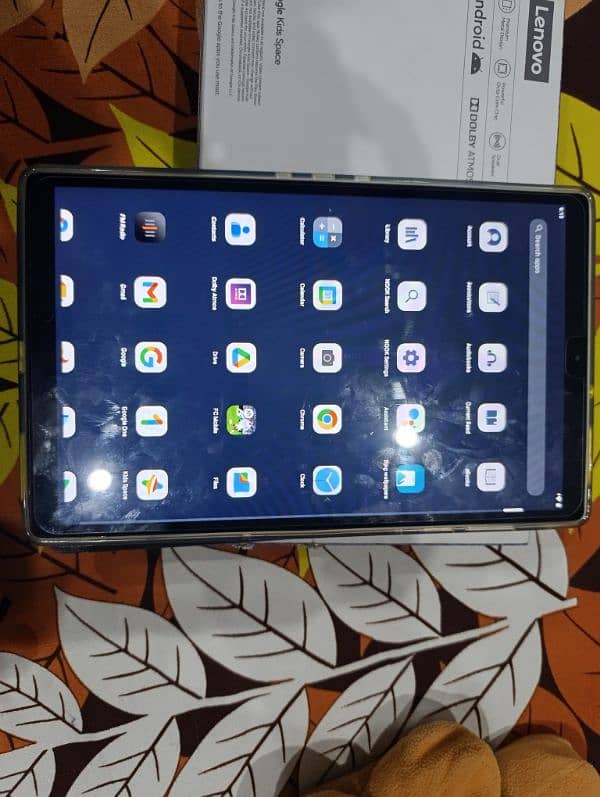 Lenovo tab M10 HD 0