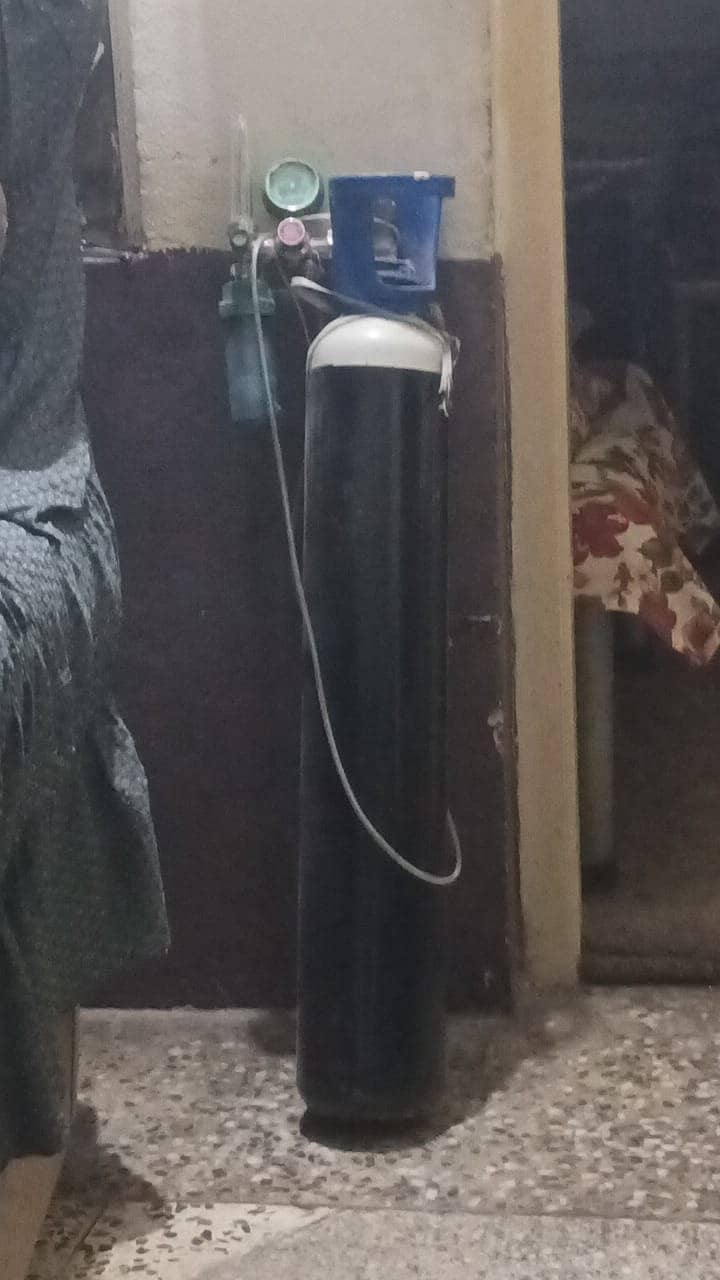 Oxygen Cylinder For Sale 0