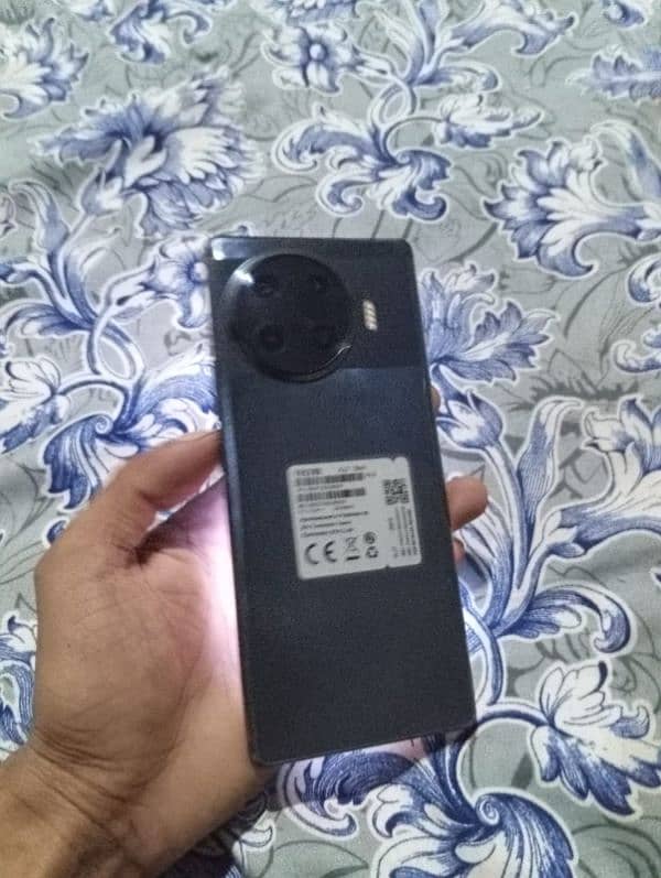 Tecno spark 20 pro plus 1