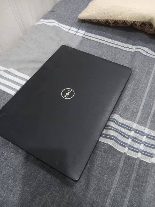 dell laptop 1