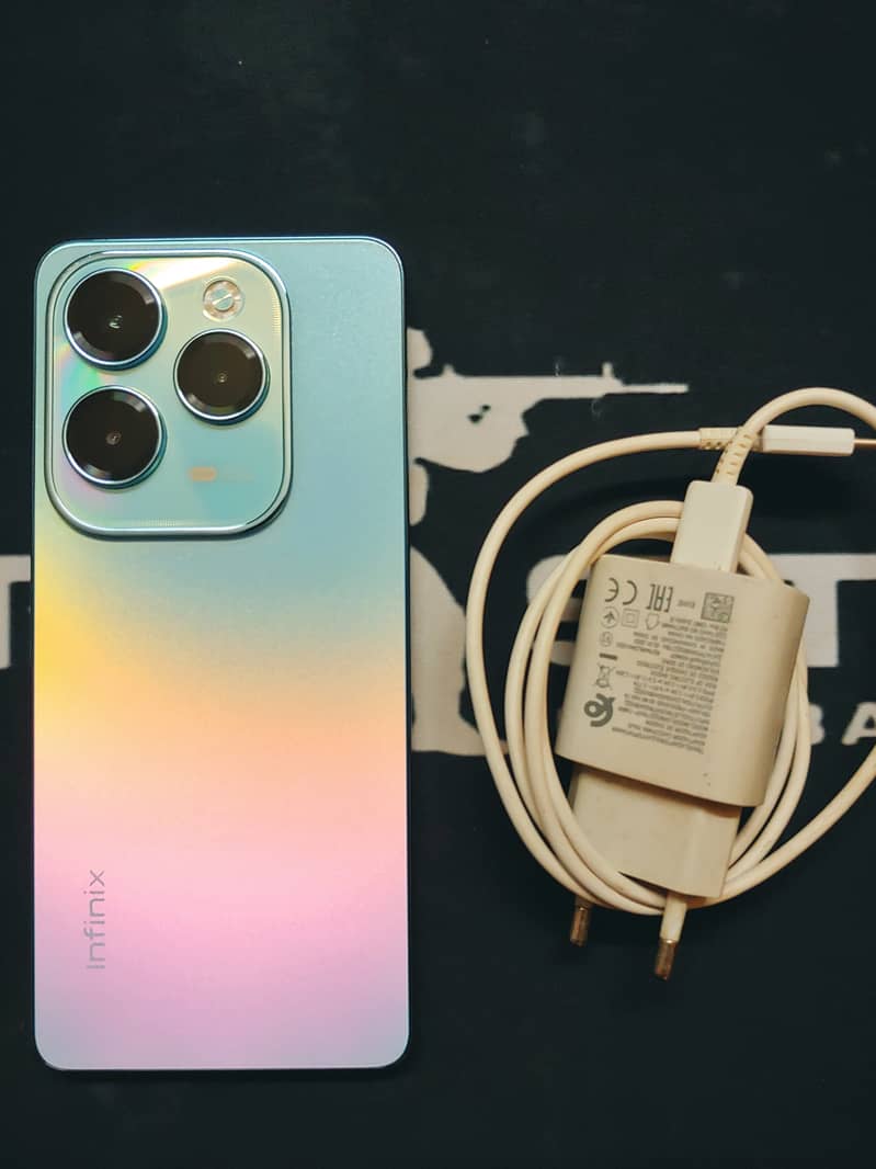 iNFINIX HOT 40 PRO 8GB RAM 256 GB STORAGE CALL=03127566633 3