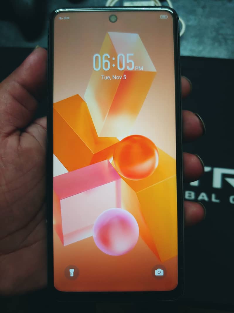 iNFINIX HOT 40 PRO 8GB RAM 256 GB STORAGE CALL=03127566633 4