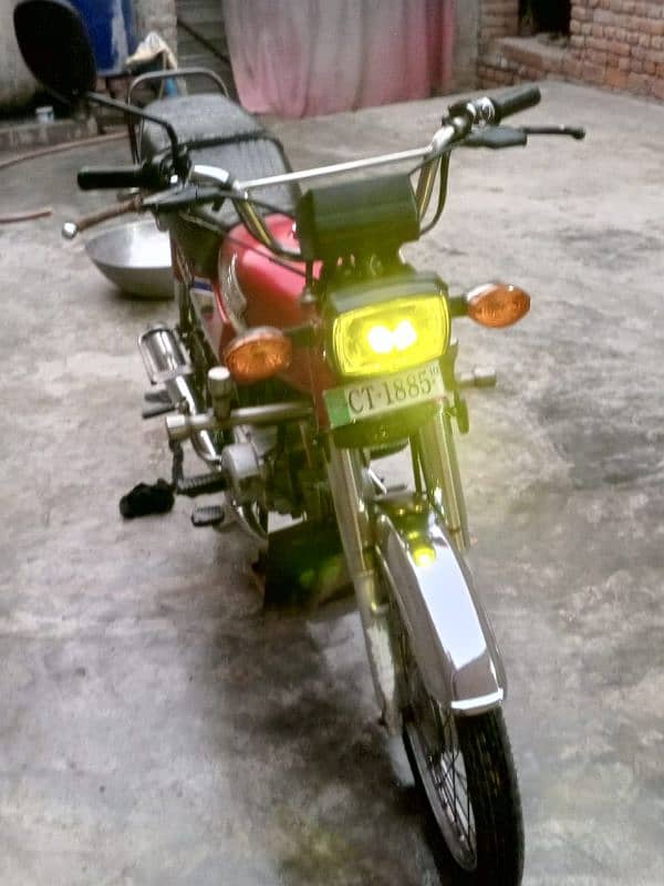 Honda 70cc (03443605895) call ker 2