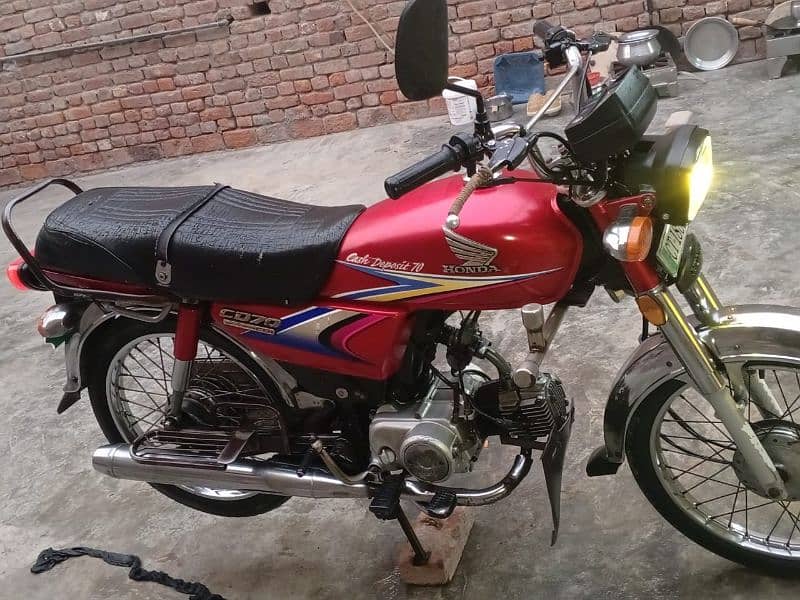 Honda 70cc (03443605895) call ker 6