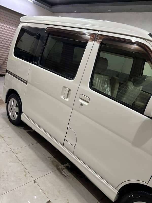 Daihatsu Atrai Wagon 2015 4