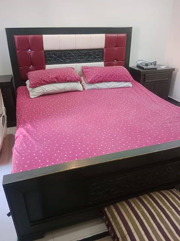 king size bed for sale 1