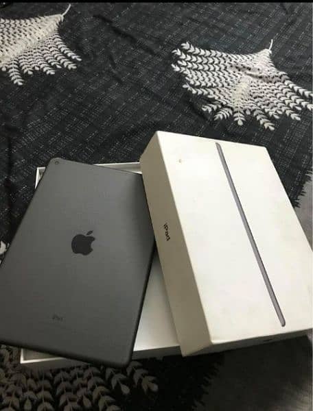 ipad mini 5 256gb contact to 03073909212 WhatsApp 3