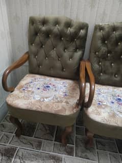 2 chair and 1 table