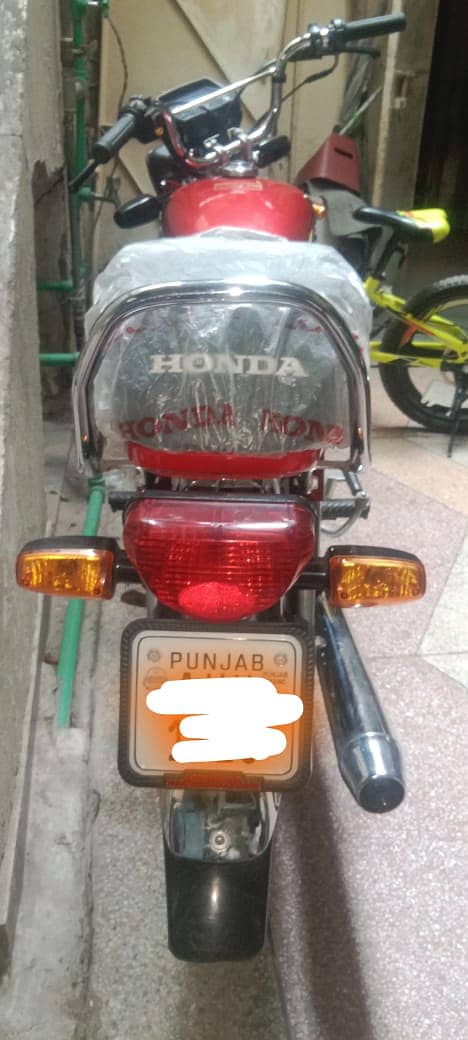 Honda CD 70 2024 2