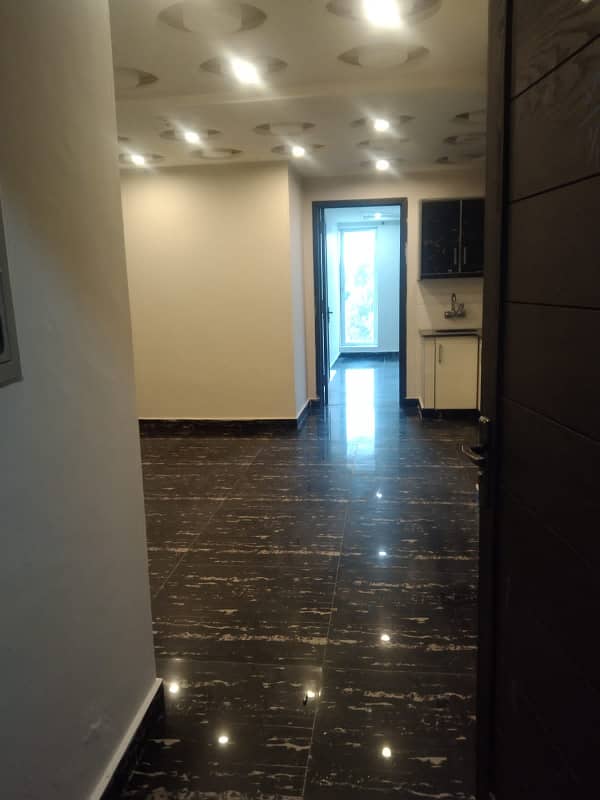 BRAND NEW 10 MARLA LUXURY HOUSE FOR RENT IN BAHRIA TOWN LAHORE 44