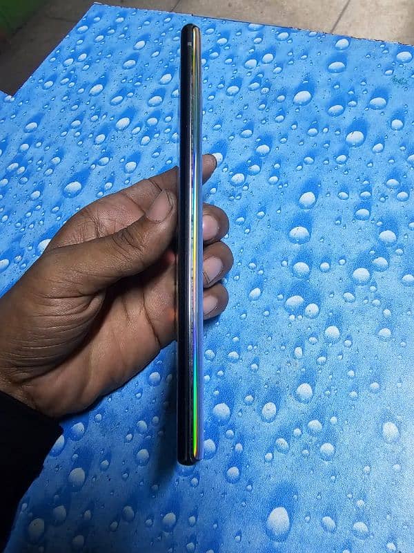 Samsung note 10+5g set saf hai koi masla ni ha 0