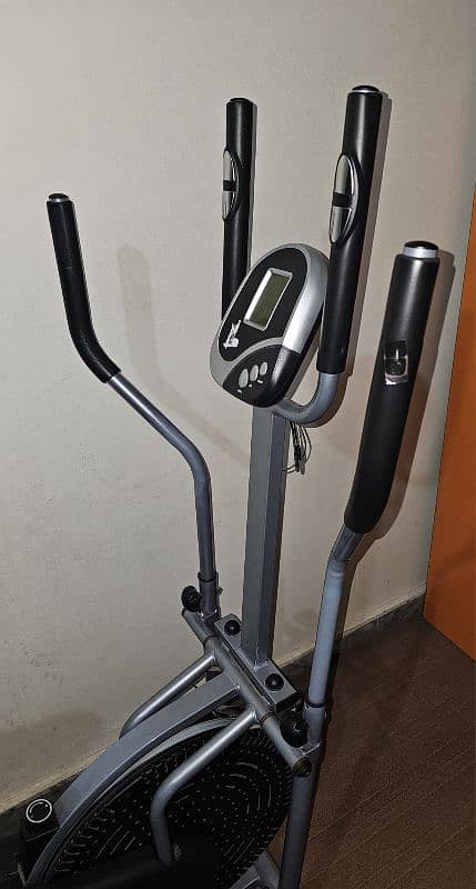 2 in 1 Elliptical Machine and Exercise Bike for Home and Gym 3