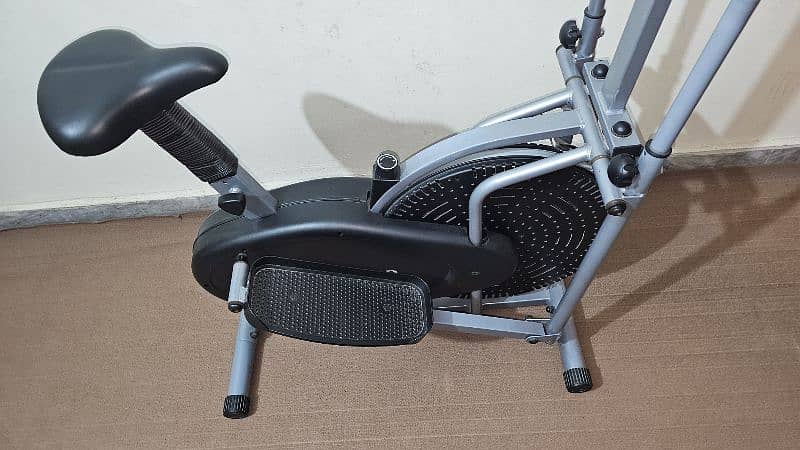 2 in 1 Elliptical Machine and Exercise Bike for Home and Gym 5