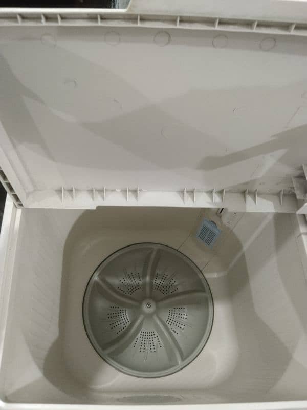 Haier HWM 120-AS Jumbo Power Semi automatic washing machine 1