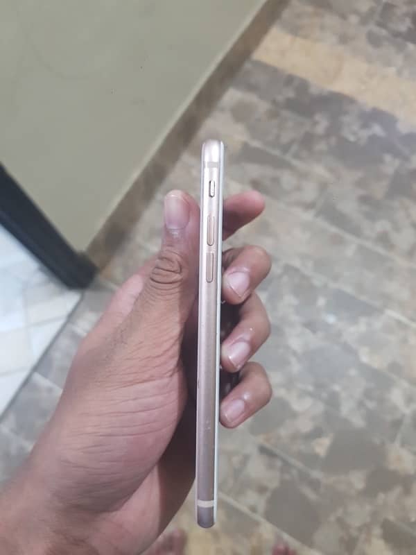 iPhone 8 official pta approved 4