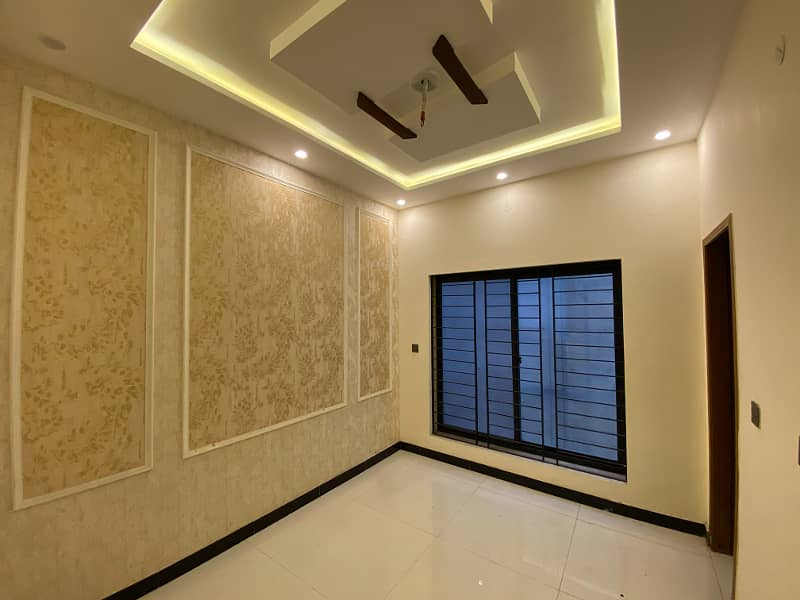 BRAND NEW 2.75 MARLA HOUSE WITH PREMIUM FINISHES - PRIME LOCATION IN GULSHAN E RAVI 4