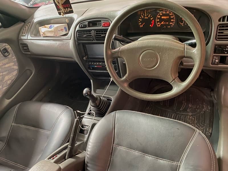 Suzuki Baleno 2003 4