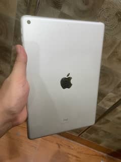 Ipad 9th gen 64gb silver