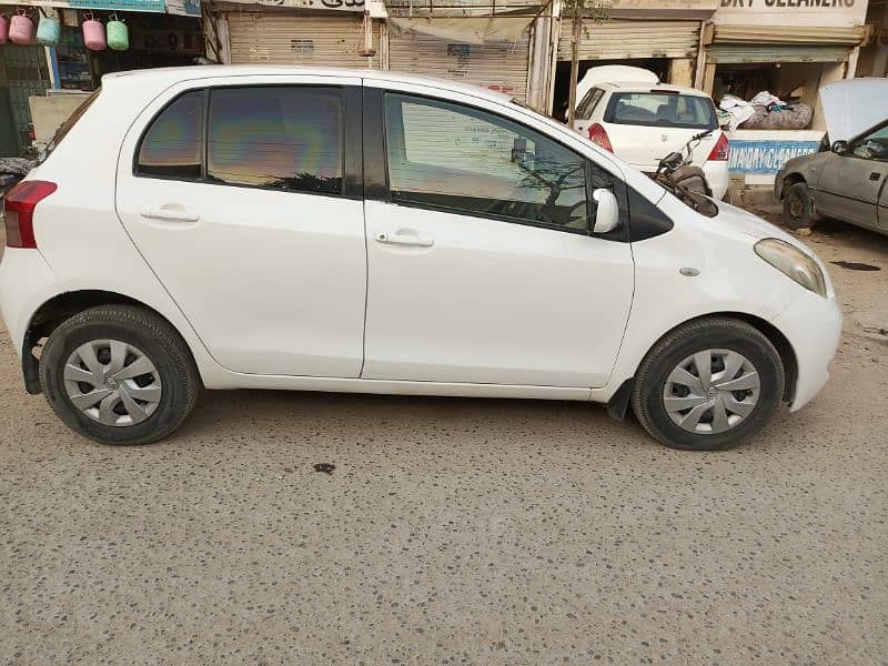 Toyota Vitz 2006 3