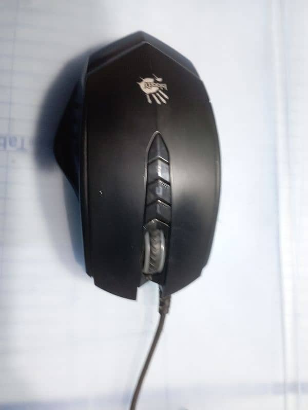 BLOODY GAMING MOUSE 10/10 condition 2