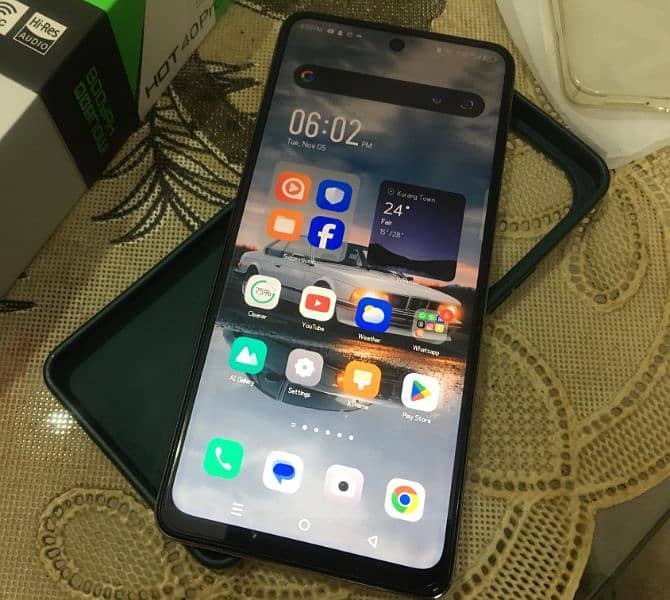 Infinix Hot 40 Pro Free Fire Edition with Complete Box for Sale 2