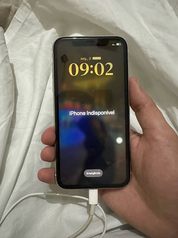 iphone 11 icloud lock 0