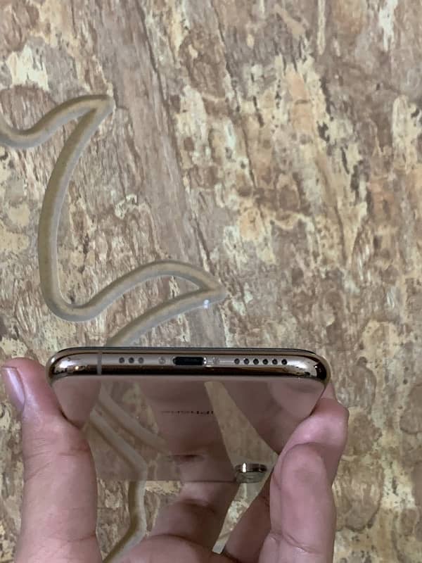 Iphone Xs Non Pta Golden 4