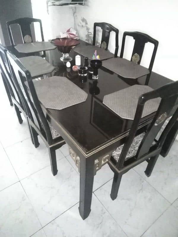 6 seater dinning table 3