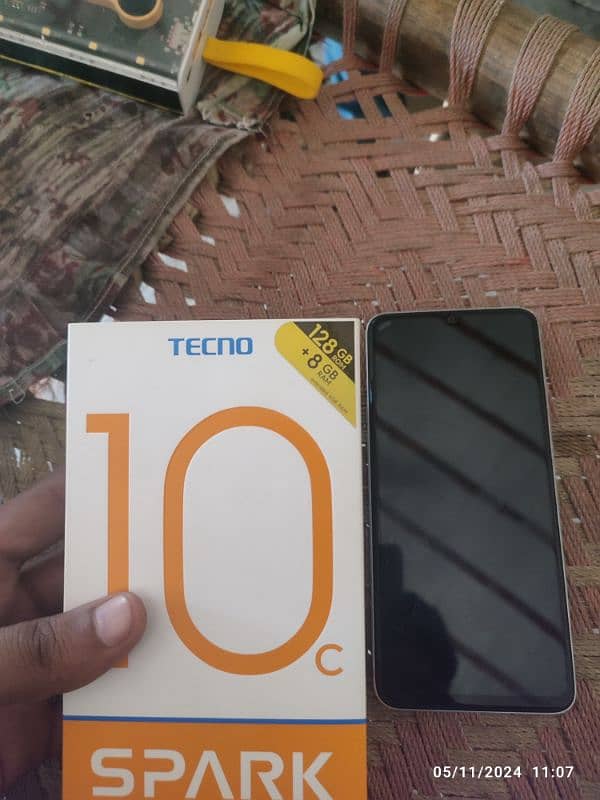 Tecno spark 10 C 1