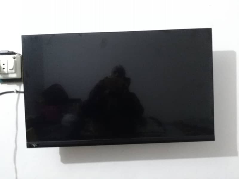 Itel 32 inch led tv with all original accessories 5