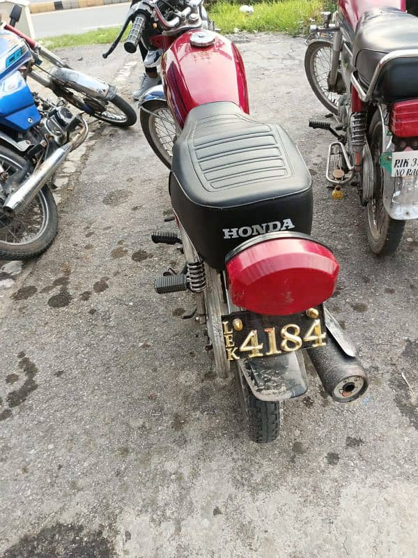 Honda 125 (19 model) 1