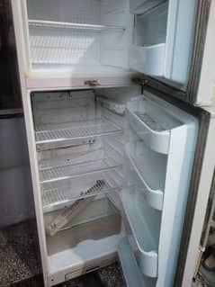 GOOD FRIDGE FOR SALE