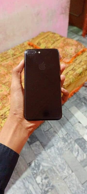 iphone 7plus 128GB non pta 1