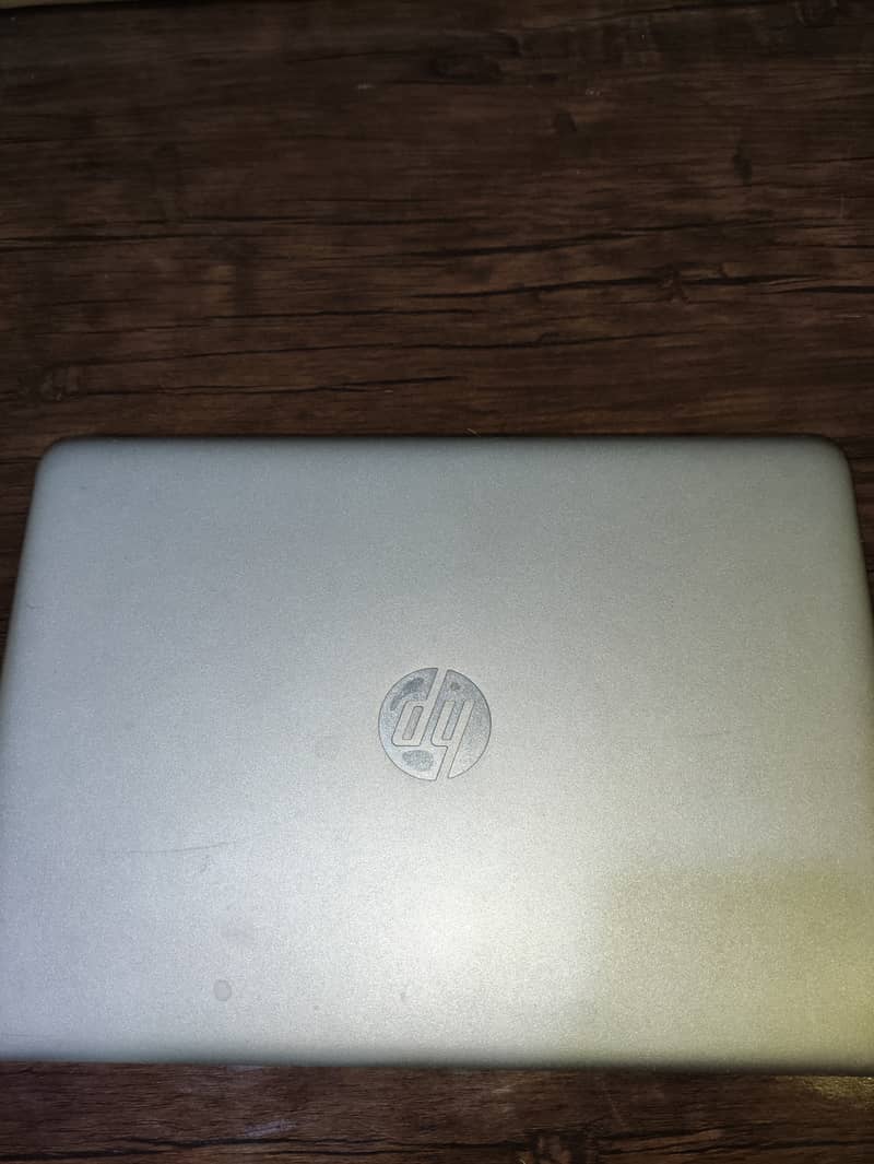 HP Elitebook 840 G4 - intel core i5 2