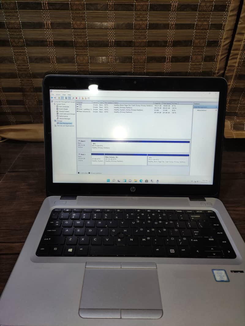 HP Elitebook 840 G4 - intel core i5 3