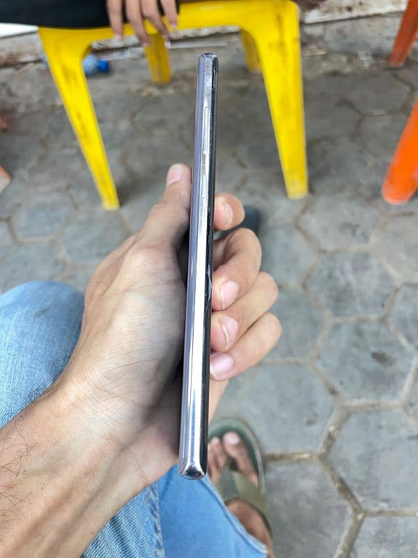 Samsung galaxy note 8 officially pta approved 3