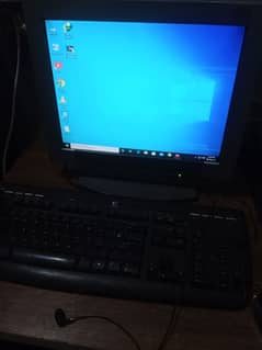 Dell desktop Computer With Table For Sell