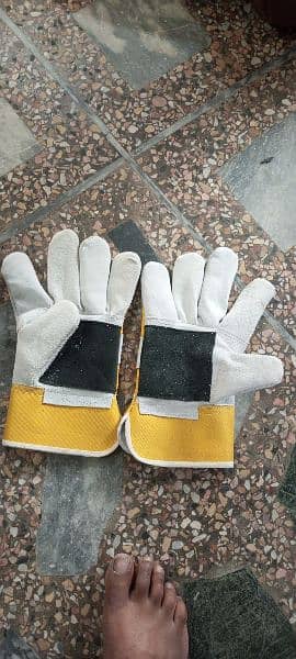 Black palm gloves 0