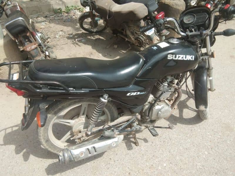 Suzuki 110 3